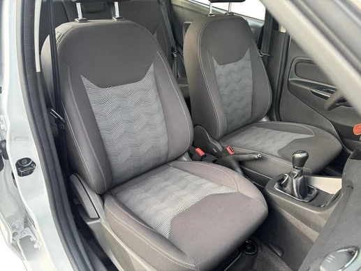 Ford Ka - Afbeelding 21 van 25