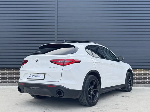 Alfa Romeo Stelvio - Afbeelding 7 van 30