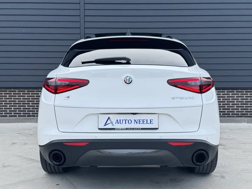 Alfa Romeo Stelvio - Afbeelding 9 van 30