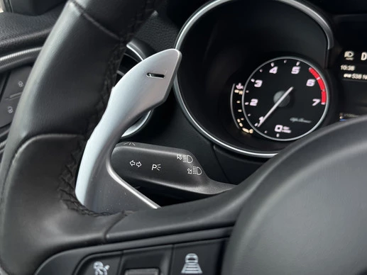 Alfa Romeo Stelvio - Afbeelding 17 van 30