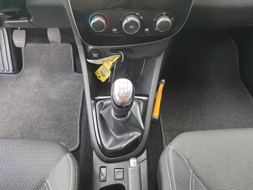 Renault Clio - Afbeelding 23 van 30