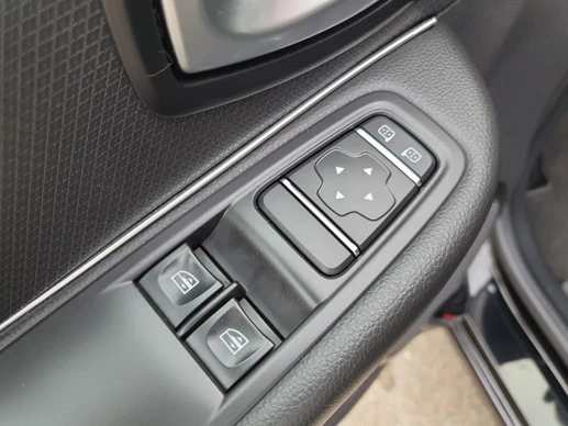 Renault Clio - Afbeelding 29 van 30