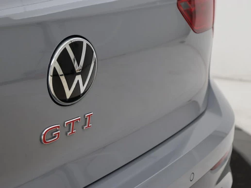 Volkswagen Golf - Afbeelding 18 van 30