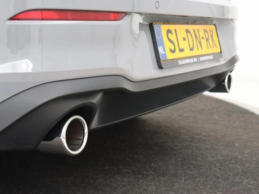 Volkswagen Golf - Afbeelding 19 van 30
