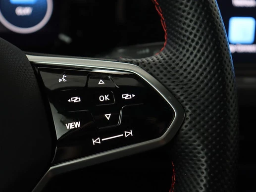 Volkswagen Golf - Afbeelding 21 van 30