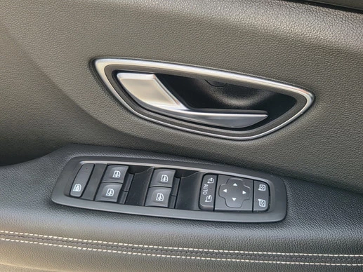 Renault Scénic - Afbeelding 20 van 30