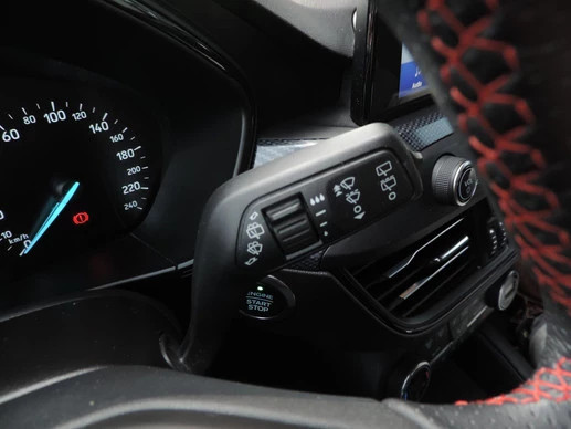 Ford Focus - Afbeelding 28 van 30