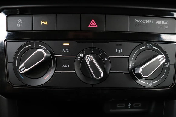 Volkswagen T-Cross - Afbeelding 27 van 30