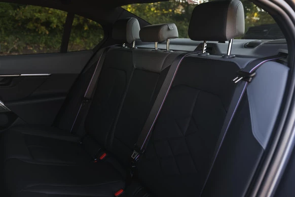 BMW i5 - Afbeelding 11 van 30