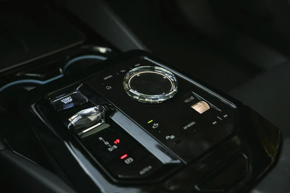 BMW i5 - Afbeelding 18 van 30