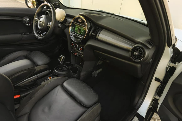 MINI Cooper Cabrio - Afbeelding 9 van 30