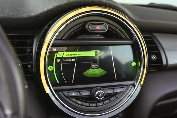 MINI Cooper Cabrio - Afbeelding 19 van 30