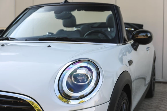 MINI Cooper Cabrio - Afbeelding 26 van 30