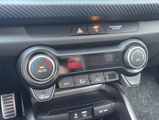 Kia Rio - Afbeelding 17 van 23