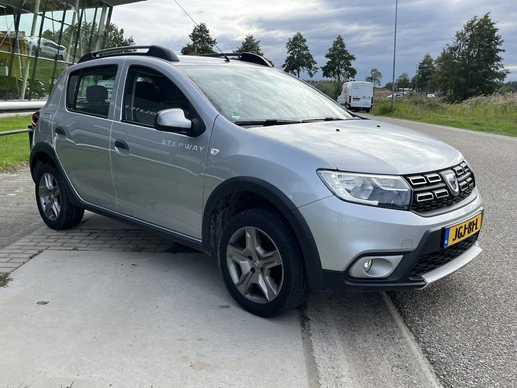 Dacia Sandero Stepway - Afbeelding 2 van 13