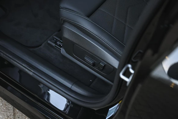 BMW iX1 - Afbeelding 14 van 30