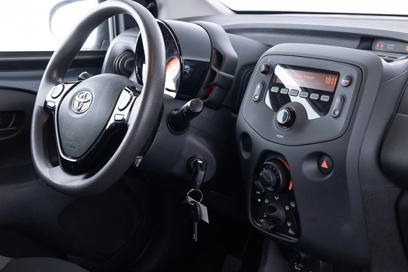 Toyota Aygo - Afbeelding 3 van 28