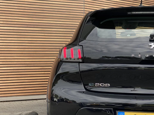 Peugeot e-208 - Afbeelding 14 van 30