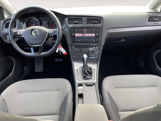 Volkswagen Golf - Afbeelding 8 van 26