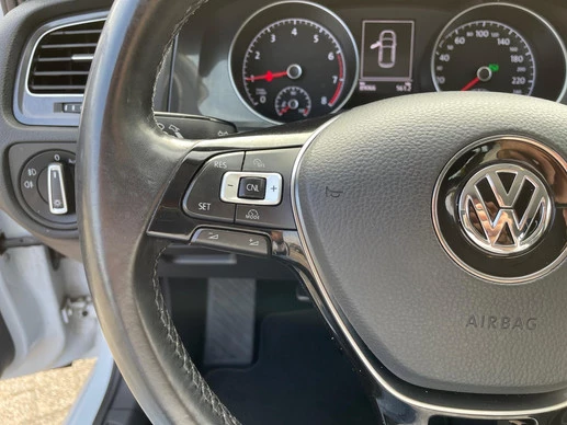 Volkswagen Golf - Afbeelding 13 van 26