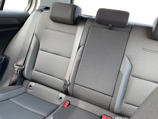 Volkswagen Golf - Afbeelding 18 van 26