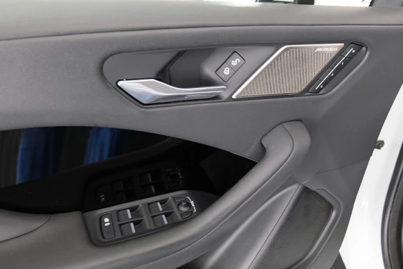 Jaguar I-PACE - Afbeelding 26 van 30