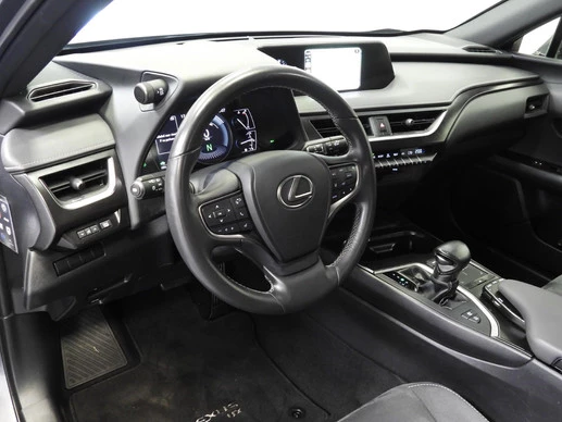Lexus UX - Afbeelding 4 van 30