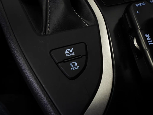 Lexus UX - Afbeelding 21 van 30