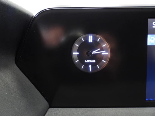 Lexus UX - Afbeelding 22 van 30