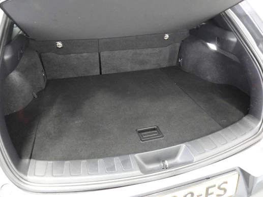 Lexus UX - Afbeelding 28 van 30