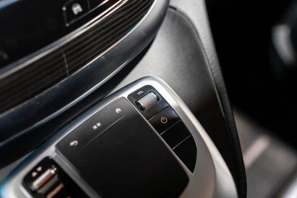 Mercedes-Benz V-Klasse - Afbeelding 28 van 30