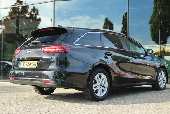 Kia Ceed - Afbeelding 2 van 30