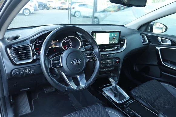 Kia Ceed - Afbeelding 16 van 30