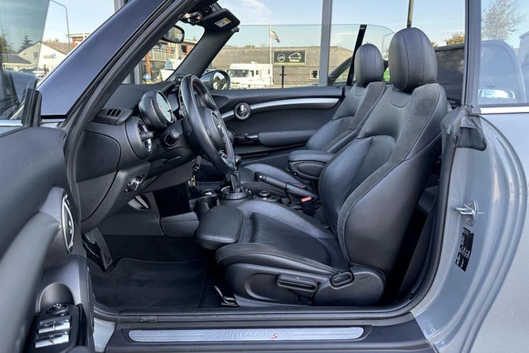 MINI Cooper S Cabrio - Afbeelding 14 van 30