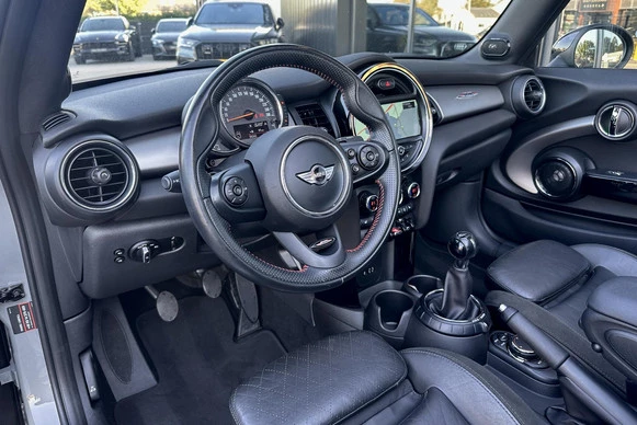 MINI Cooper S Cabrio - Afbeelding 17 van 30