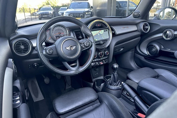 MINI Cooper S Cabrio - Afbeelding 21 van 30