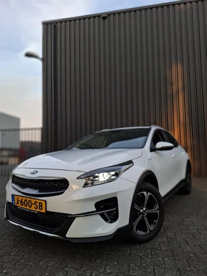 Kia XCeed - Afbeelding 1 van 19