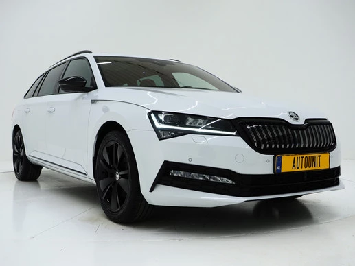 Škoda Superb - Afbeelding 11 van 30