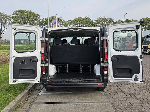 Opel Vivaro - Afbeelding 14 van 16