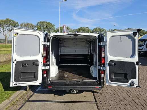 Renault Trafic - Afbeelding 14 van 17
