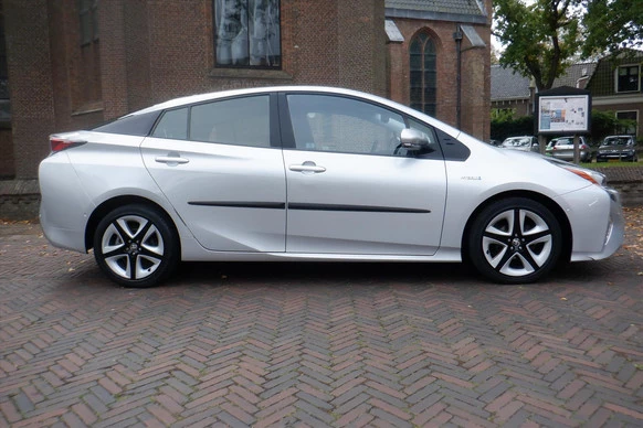 Toyota Prius - Afbeelding 1 van 20