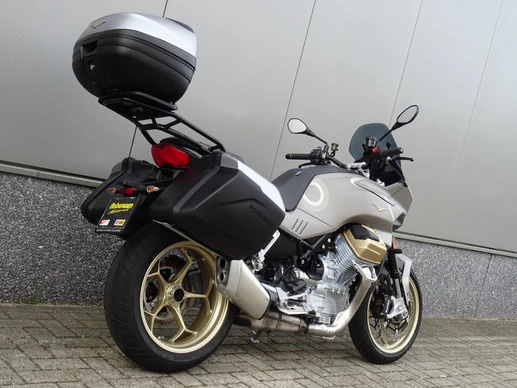 Moto Guzzi V100 - Afbeelding 3 van 20