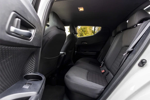 Toyota C-HR - Afbeelding 14 van 30
