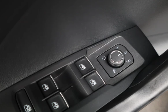 Volkswagen T-Cross - Afbeelding 27 van 30