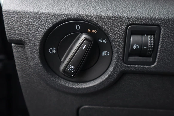 Volkswagen T-Cross - Afbeelding 28 van 30