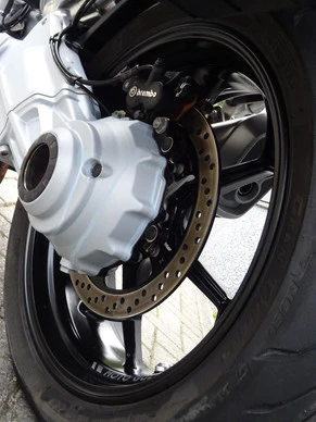 Moto Guzzi V100 - Afbeelding 14 van 16