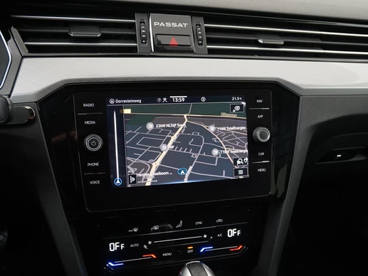 Volkswagen Passat - Afbeelding 12 van 30