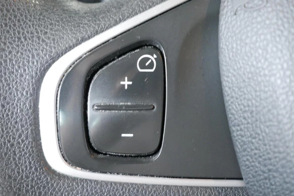 Renault Clio - Afbeelding 14 van 30