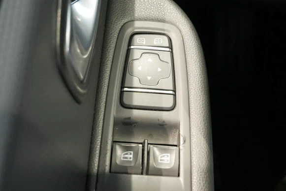Renault Clio - Afbeelding 22 van 30