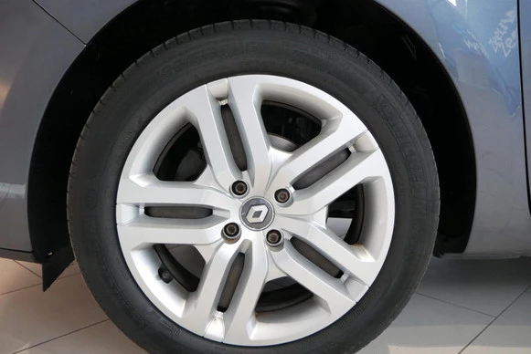 Renault Clio - Afbeelding 23 van 30